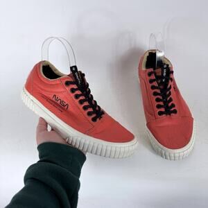 Vans Old Skool NASA Space Voyager Firecracker Sneaker Women's 9.5 Orange Lace Up